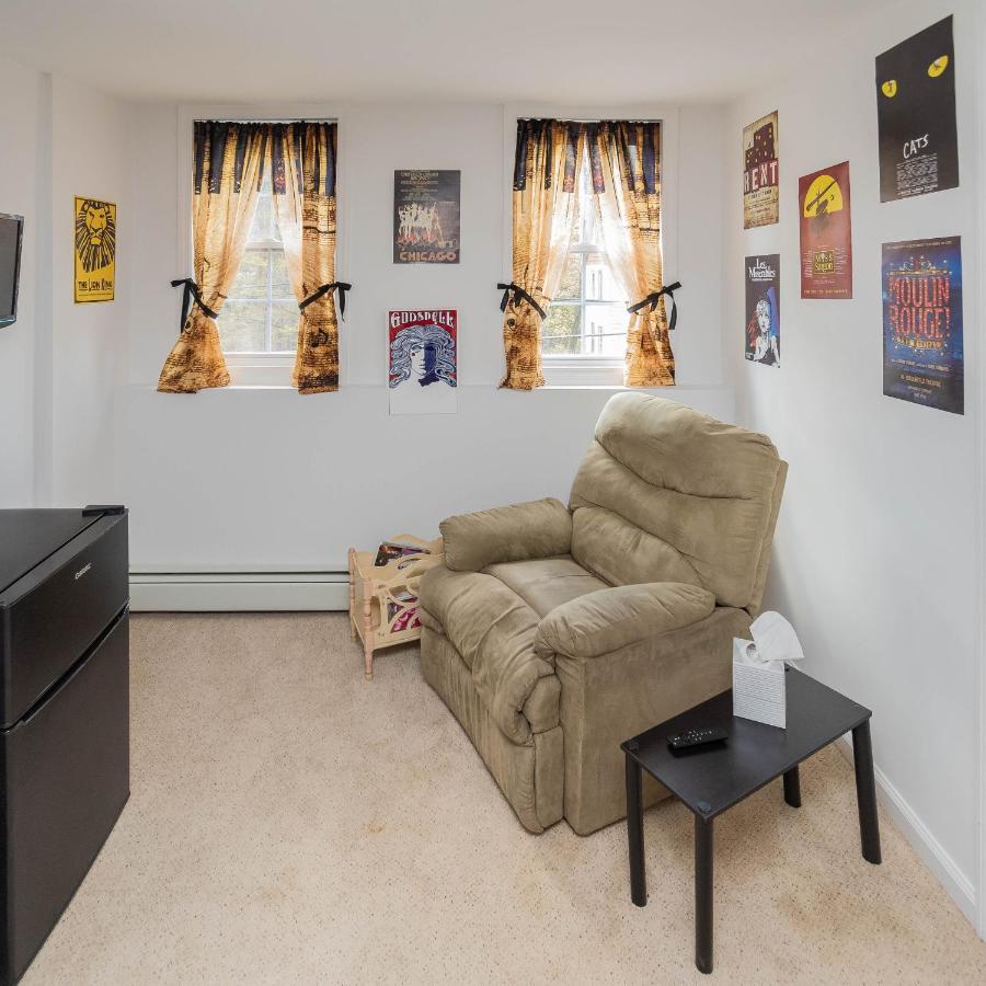 Cozy Creek Inn North Branch Экстерьер фото